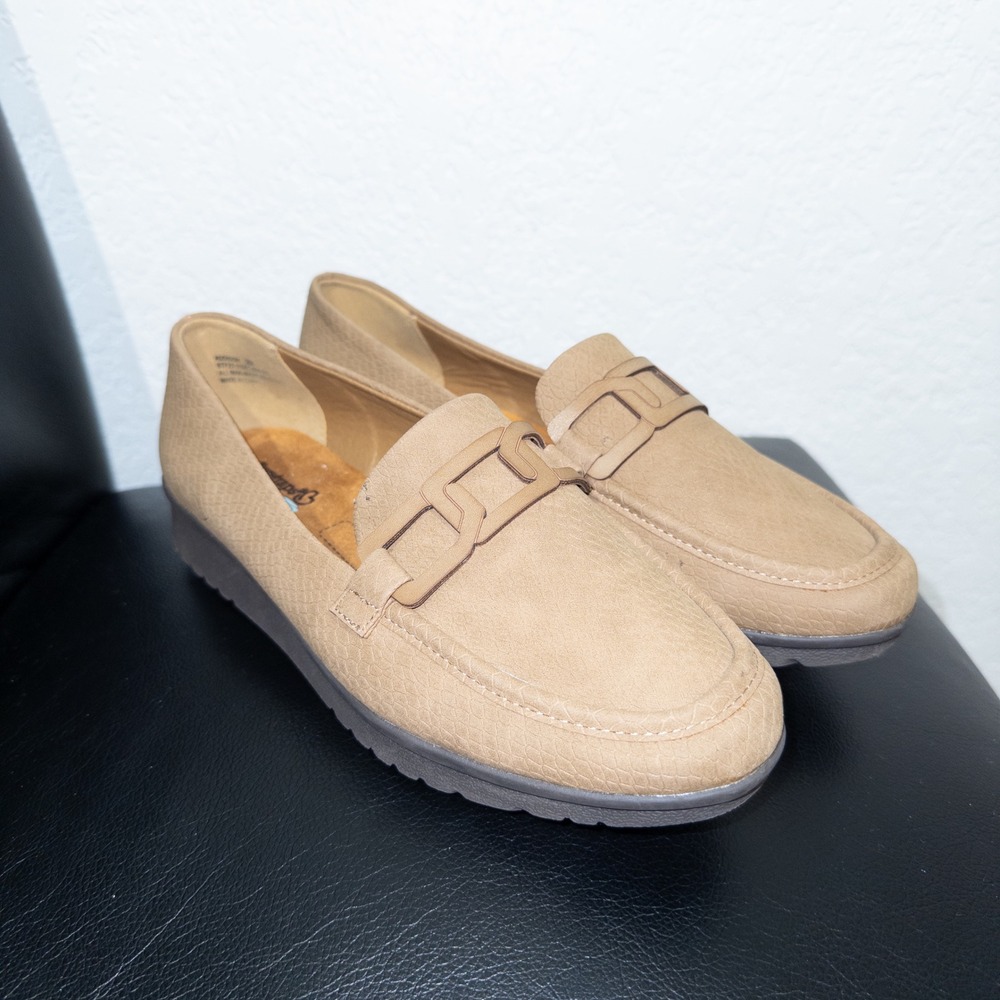 Baretraps Tan Addison Slip On Loafers Size 9
